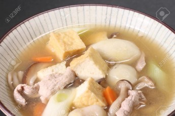 113728782-imoni-japanese-hotpot-cooking-taro-potato-and-pork.jpg