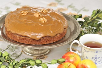 Applesauce-Cake-with-Easy-Caramel-Icing-123-scaled-1.jpg