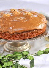 Applesauce-Cake-with-Easy-Caramel-Icing-4-scaled-1.jpg