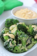 Broccoli-Cheese-Sauce-Recipe.jpg