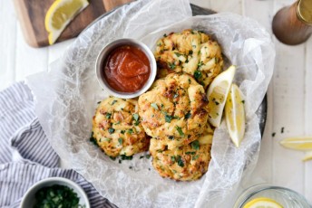 Crispy-Baked-Maryland-Crab-Cakes-l-SimplyScratch.com-lumpcrab-seafood-crabcakes-bluecrab-lunch-tartarsauce-homemade-healthy-25.jpg