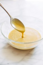 Honey-Mustard-Sauce-on-spoon.jpg
