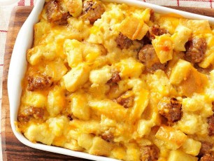 Sausage-and-Egg-Casserole_exps1590_BB133217D05_31_4bC_RMS-1.jpg