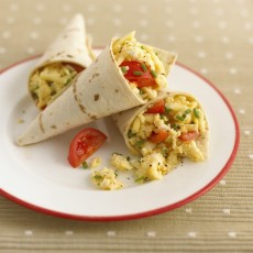 Scrambled-egg-tortilla-wrap.jpg