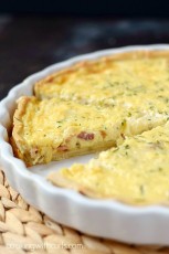 Your-brunch-guests-will-be-fighting-each-other-for-another-slice-of-this-delicious-Quiche-Lorraine.-cookingwithcurls.com_.jpg