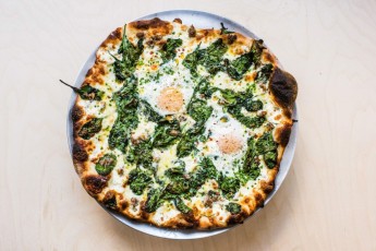 breakfast-pizza-with-sausage-eggs-and-spinach-072417.jpg