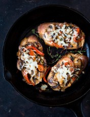 caramelized-onion-mushroom-bruschetta-1-1.jpg