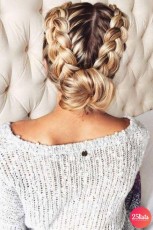 15 New Year’s Eve Hairstyles