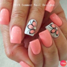 List : 20+ Cool Summer Nail Designs